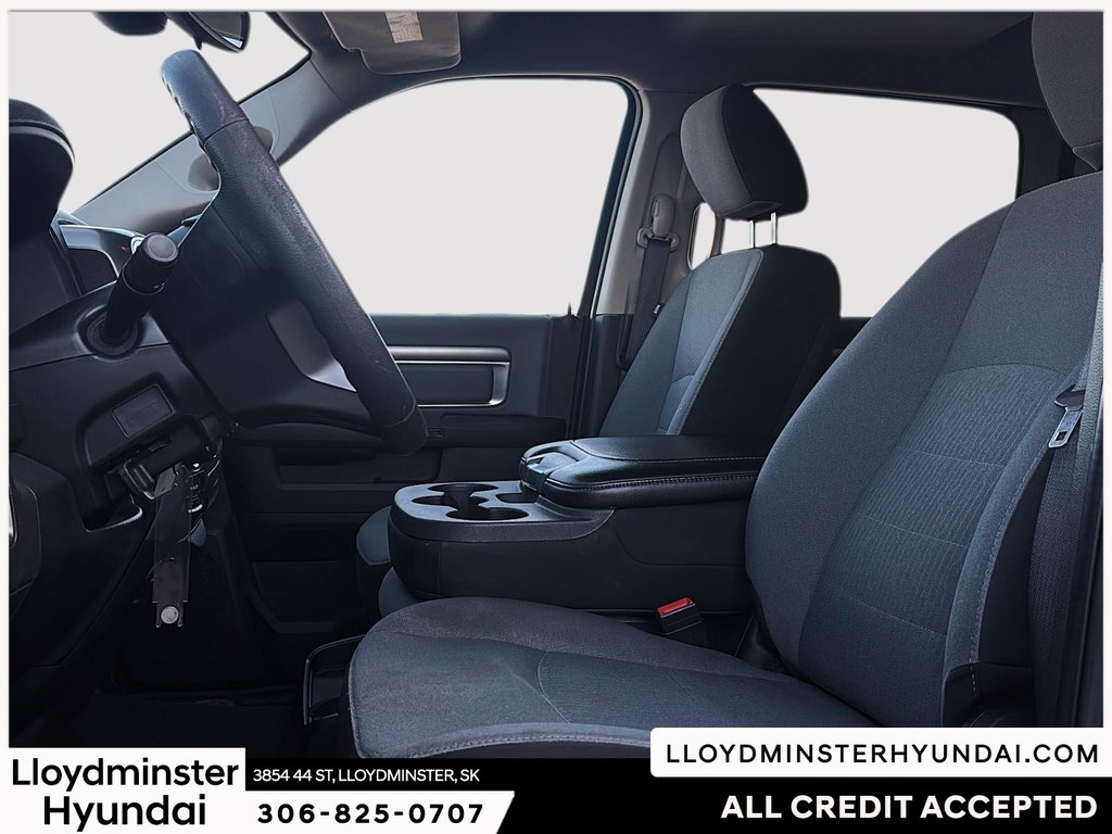 2023 Ram 1500 Classic SLT in Lloydminster, Saskatchewan - 12 - w1024h768px
