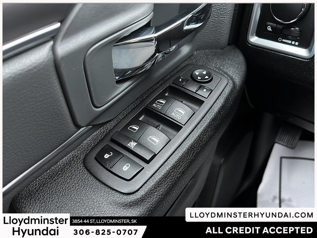 2023 Ram 1500 Classic SLT in Lloydminster, Saskatchewan - 14 - w1024h768px