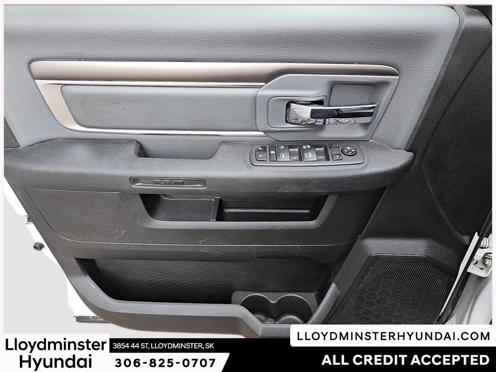 2023 Ram 1500 Classic SLT in Lloydminster, Saskatchewan - 15 - w1024h768px