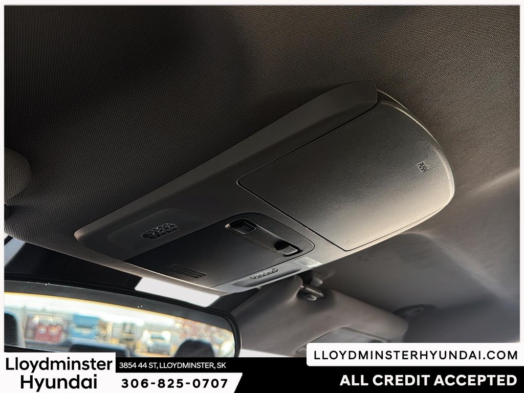 2021 Toyota Camry SE in Lloydminster, Saskatchewan - 22 - w1024h768px