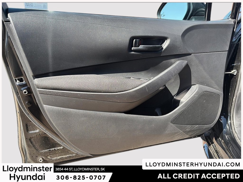 2024 Toyota Corolla LE in Lloydminster, Saskatchewan - 9 - w1024h768px