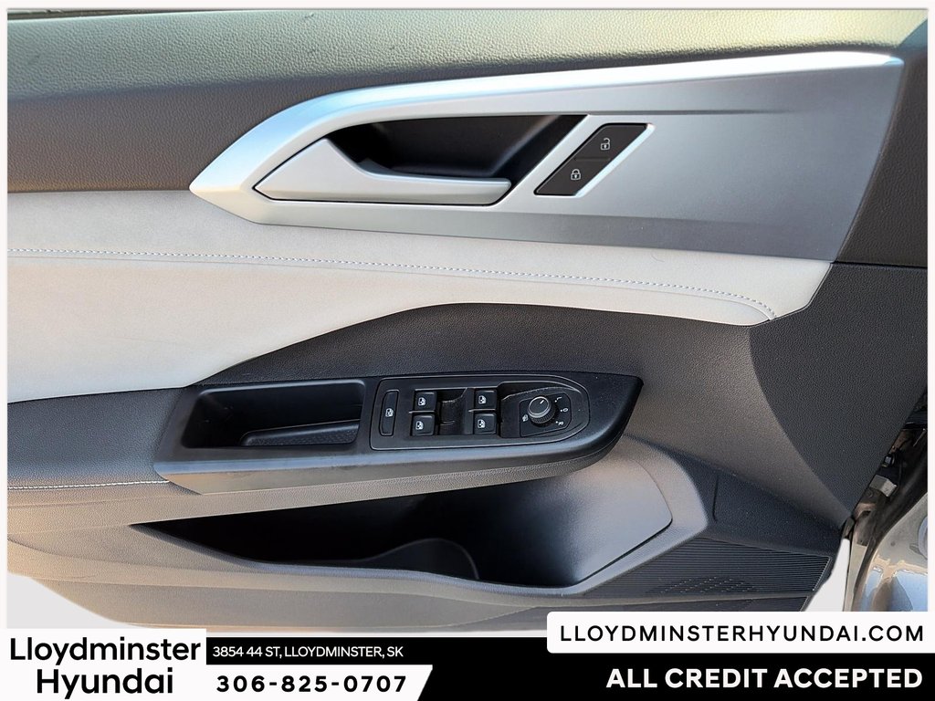 2026 Volkswagen Taos Comfortline in Lloydminster, Saskatchewan - 15 - w1024h768px
