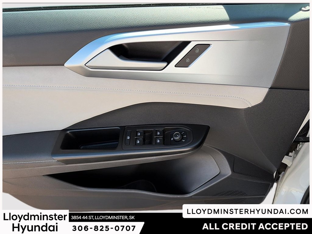 2026 Volkswagen Taos Comfortline in Lloydminster, Saskatchewan - 15 - w1024h768px