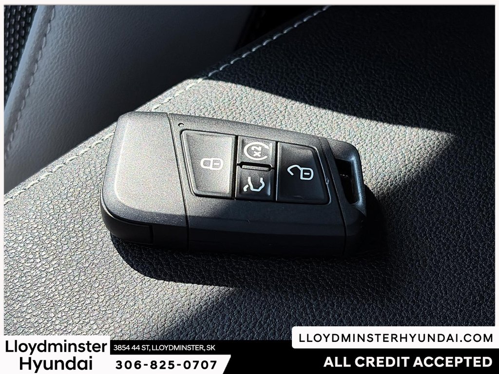 2026 Volkswagen Taos Comfortline in Lloydminster, Saskatchewan - 22 - w1024h768px