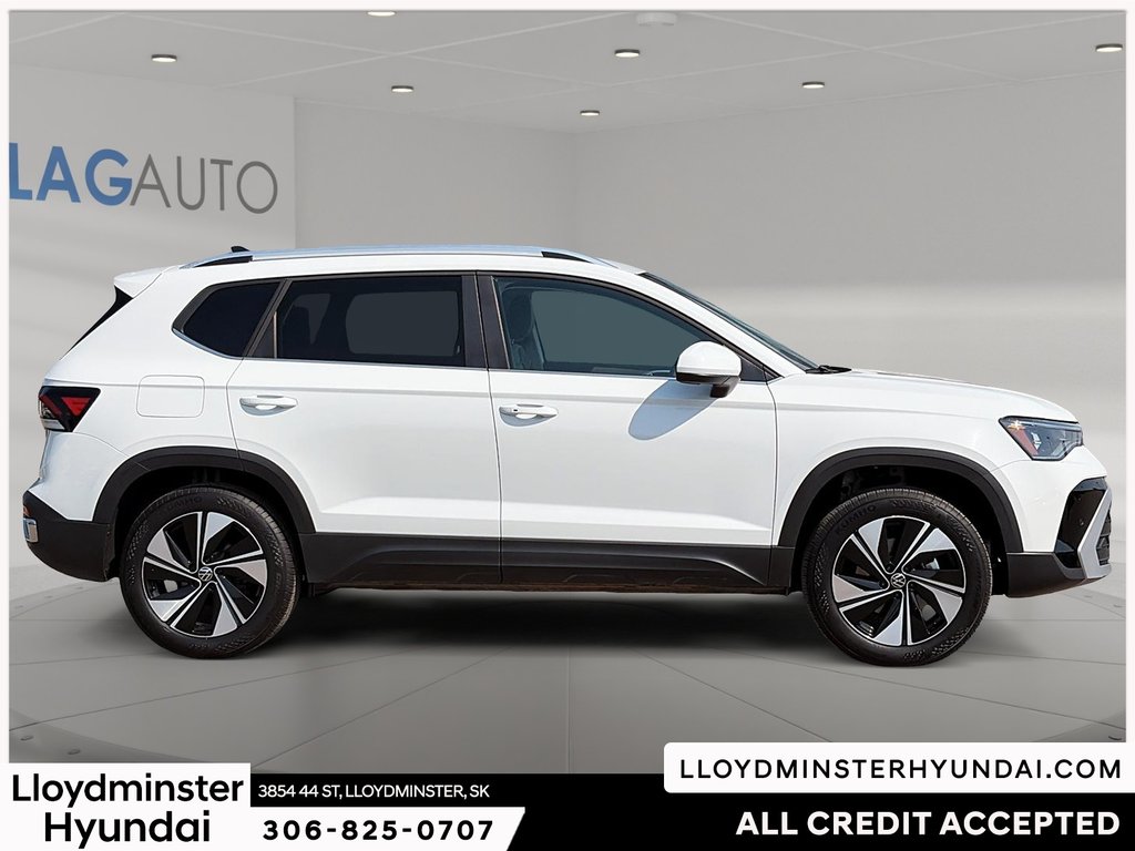 2026 Volkswagen Taos Comfortline in Lloydminster, Saskatchewan - 4 - w1024h768px