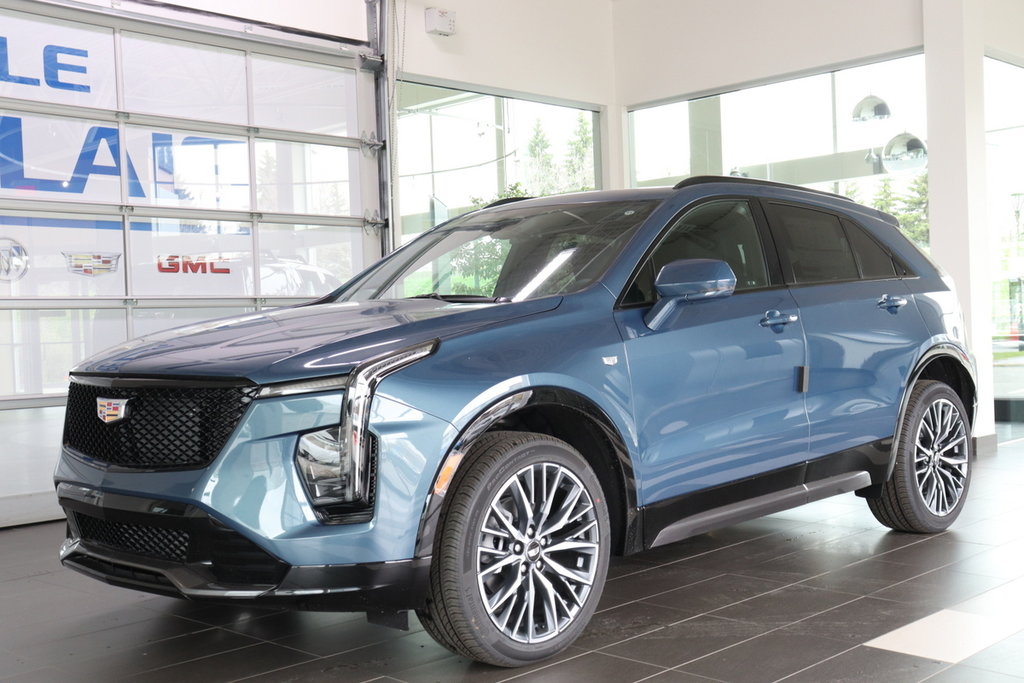 2024  XT4 Sport in Montreal, Quebec - 1 - w1024h768px