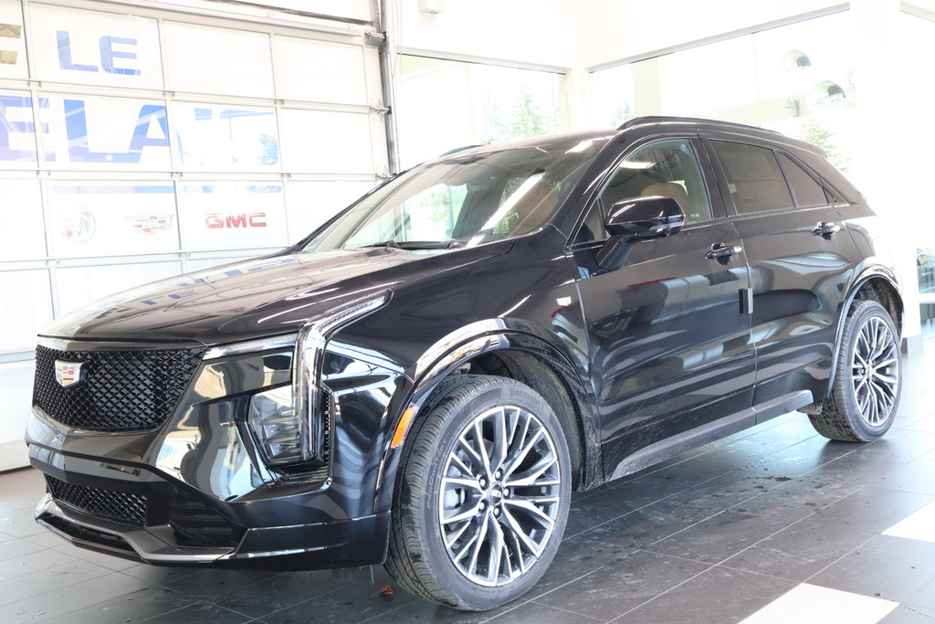 2025  XT4 Sport in Montreal, Quebec - 1 - w1024h768px