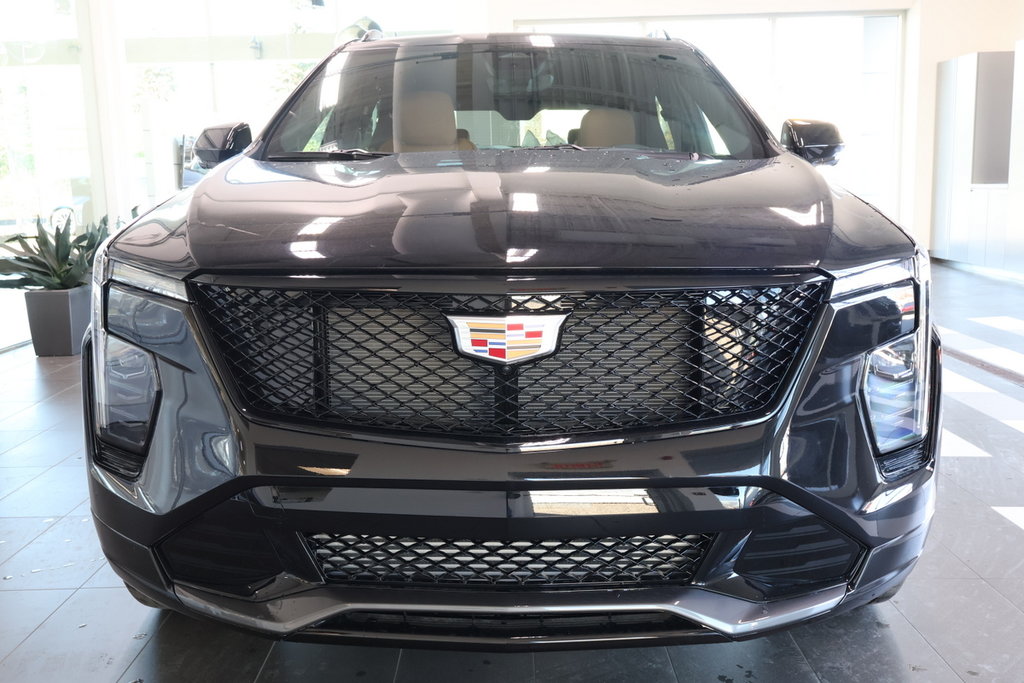 2025  XT4 Sport in Montreal, Quebec - 8 - w1024h768px