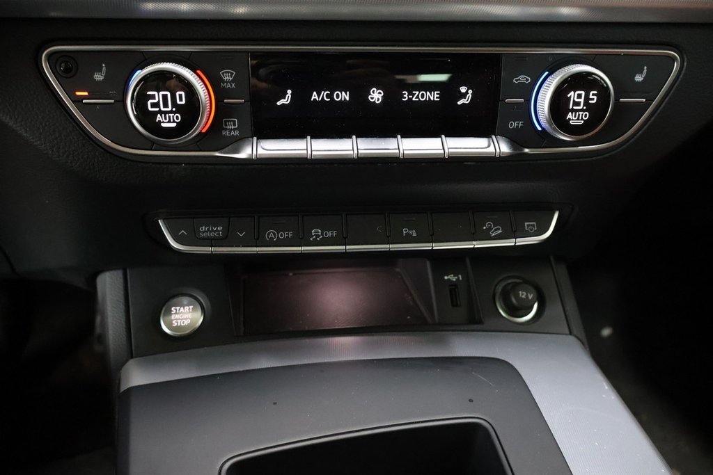 Audi Q5  2022 à Montréal, Québec - 18 - w1024h768px