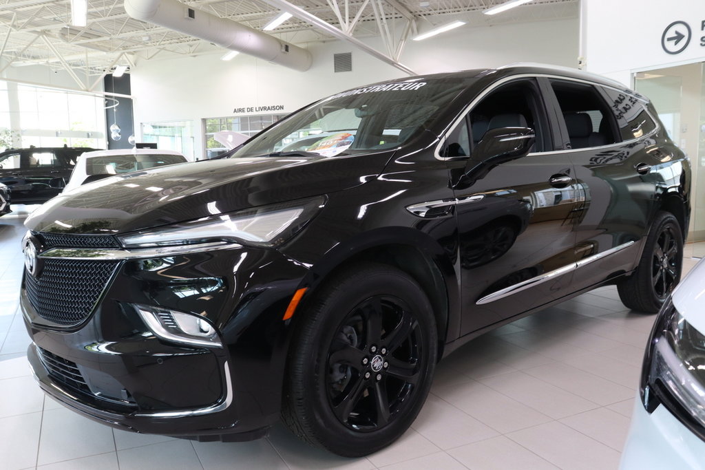 2023 Buick Enclave in Montreal, Quebec - 1 - w1024h768px