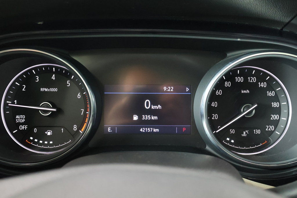 Buick Encore GX Preferred FWD CERTIFIÉ ET INSPECTÉ 2021 à Montréal, Québec - 4 - w1024h768px