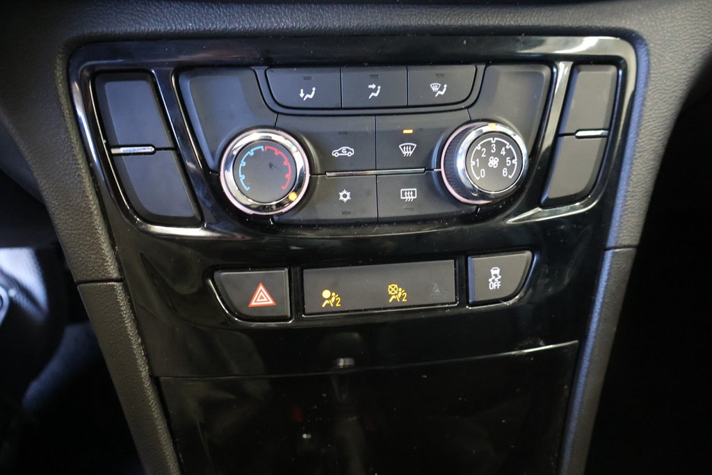 2017 Buick Encore in Montreal, Quebec - 15 - w1024h768px