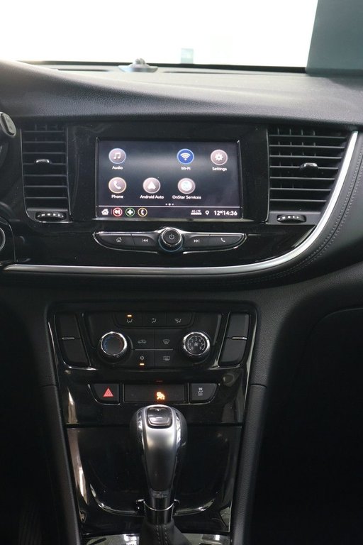 Buick Encore PREFERED TRACTION AVANT CERTIFIÉ ET INSPECTÉ 2022 à Montréal, Québec - 5 - w1024h768px