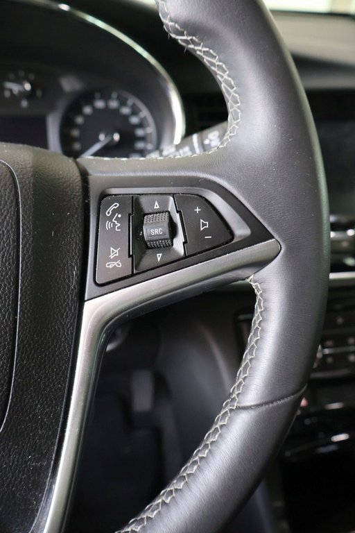 Buick Encore PREFERED TRACTION AVANT CERTIFIÉ ET INSPECTÉ 2022 à Montréal, Québec - 13 - w1024h768px