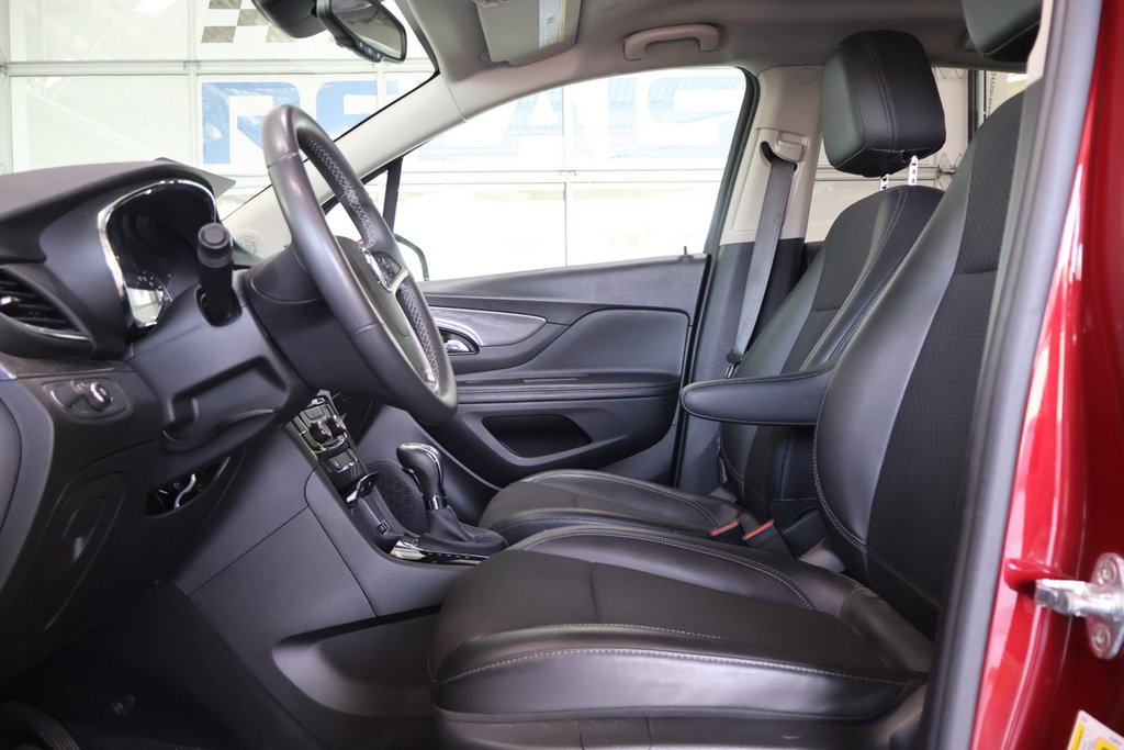 Buick Encore PREFERED TRACTION AVANT CERTIFIÉ ET INSPECTÉ 2022 à Montréal, Québec - 2 - w1024h768px