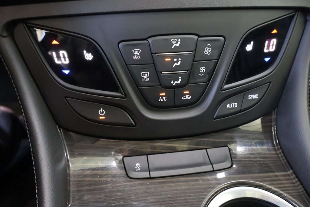Buick ENVISION Essence AWD  2.5L CERTIFIÉ ET INSPECTÉ 2020 à Montréal, Québec - 18 - w1024h768px