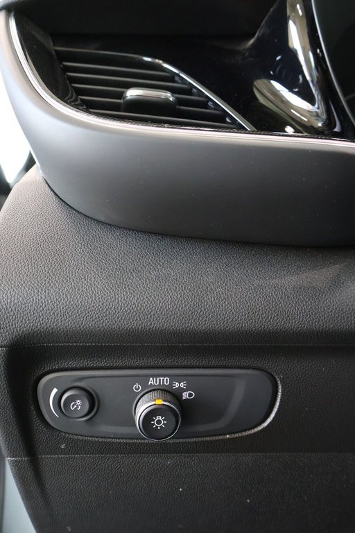 2021 Buick ENVISION Preferred AWD CERTIFIE in Montreal, Quebec - 18 - w1024h768px
