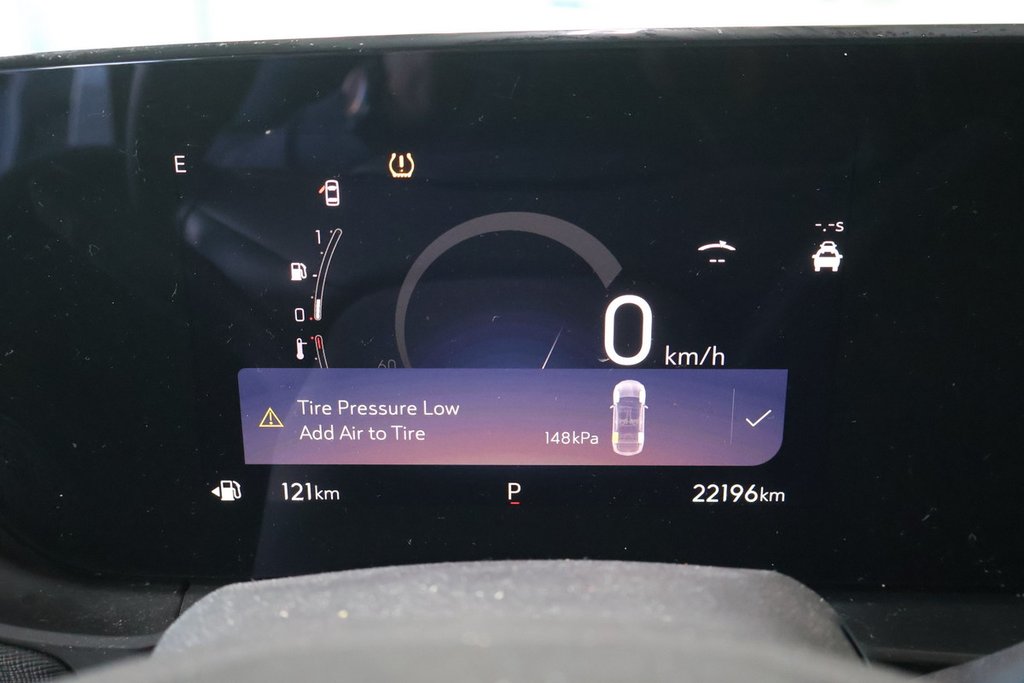 Buick Envista  2024 à Montréal, Québec - 4 - w1024h768px