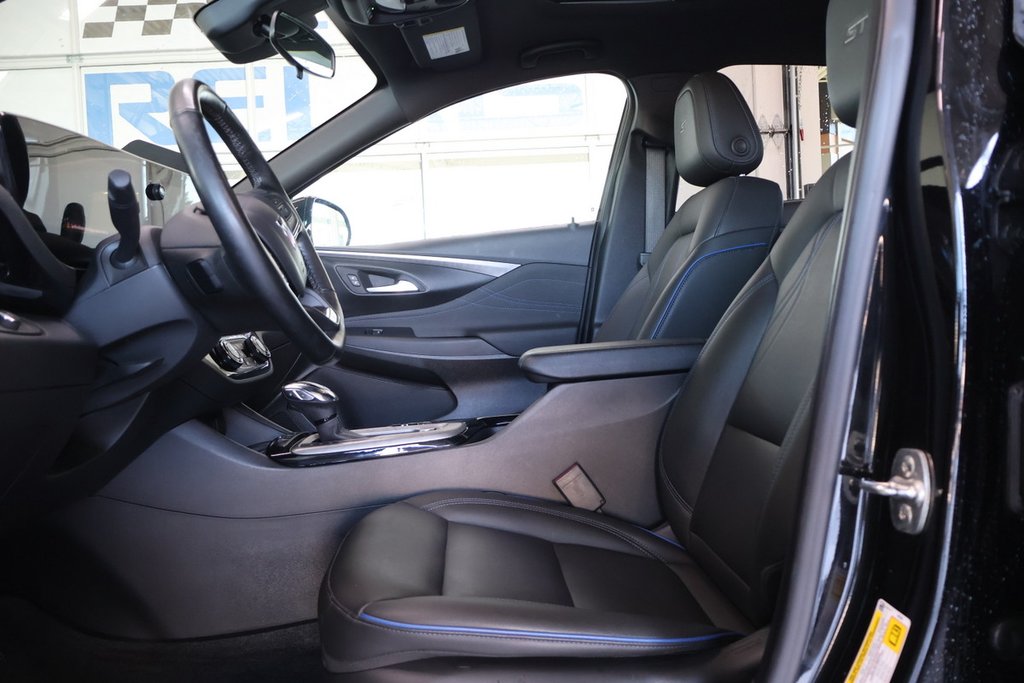 Buick Envista SPORT TOURING 2024 à Montréal, Québec - 2 - w1024h768px