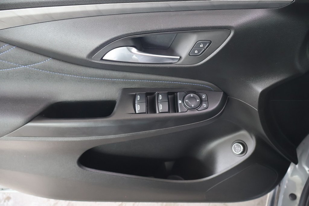 2024 Buick Envista in Montreal, Quebec - 19 - w1024h768px