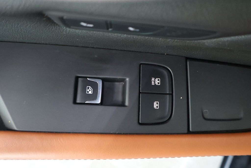 2018 Cadillac CT6 in Montreal, Quebec - 19 - w1024h768px