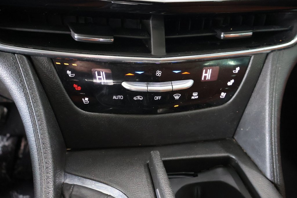 2018 Cadillac CT6 in Montreal, Quebec - 15 - w1024h768px