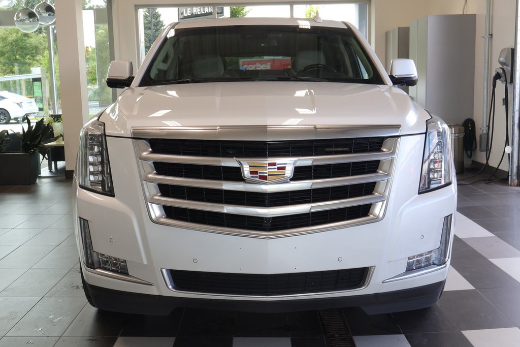 2018 Cadillac Escalade ESV in Montreal, Quebec - 8 - w1024h768px