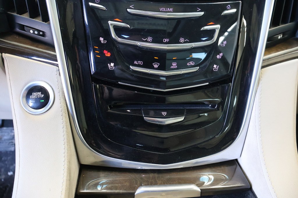 2018 Cadillac Escalade ESV in Montreal, Quebec - 18 - w1024h768px