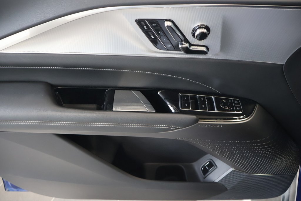 Cadillac LYRIQ Tech AWD 2024 à Montréal, Québec - 20 - w1024h768px