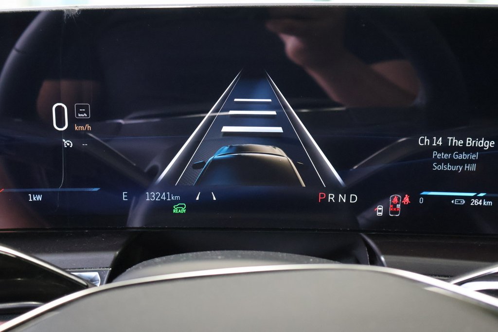 Cadillac LYRIQ Tech AWD 2024 à Montréal, Québec - 12 - w1024h768px