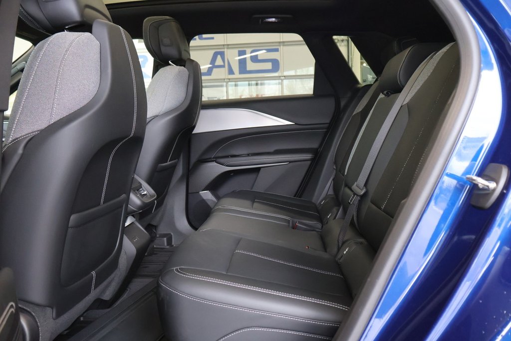 Cadillac LYRIQ Tech AWD 2024 à Montréal, Québec - 21 - w1024h768px