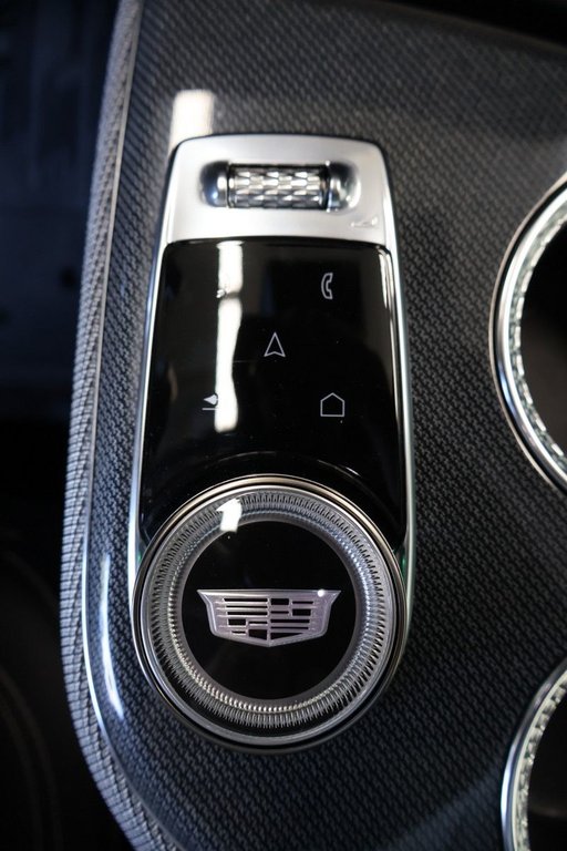2025 Cadillac OPTIQ in Montreal, Quebec - 18 - w1024h768px