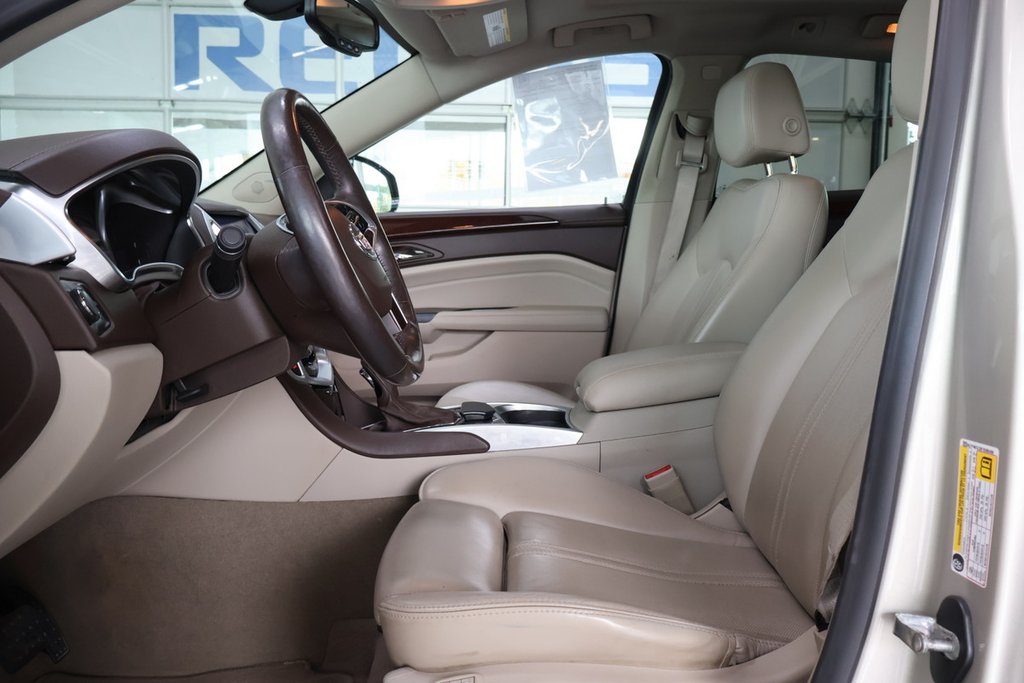 Cadillac SRX  2015 à Montréal, Québec - 2 - w1024h768px