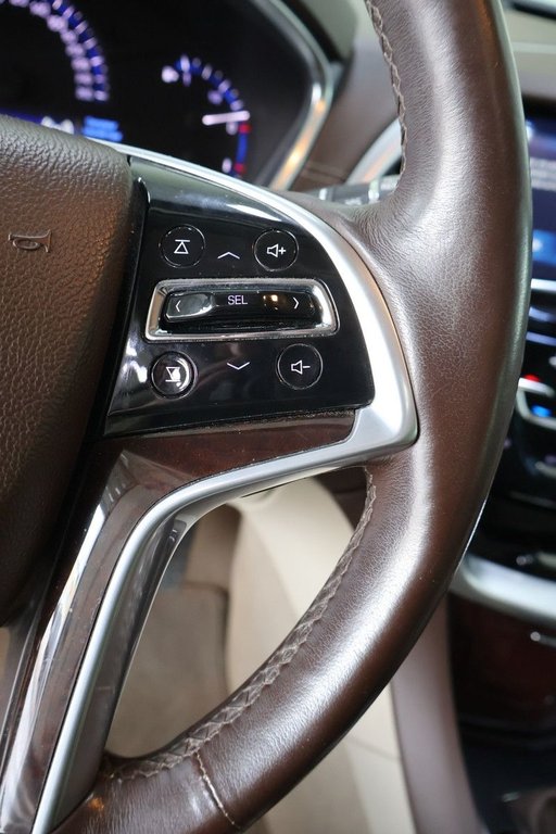 Cadillac SRX  2015 à Montréal, Québec - 14 - w1024h768px