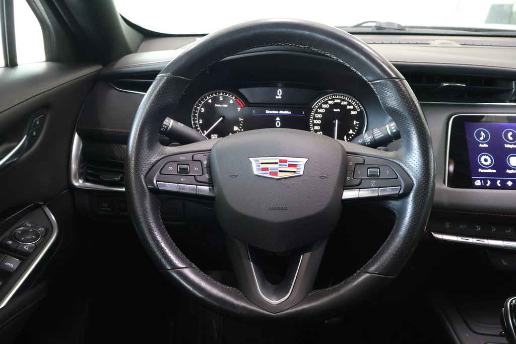 2020 Cadillac XT4 AWD Sport CERTIFIÉ in Montreal, Quebec - 10 - w1024h768px