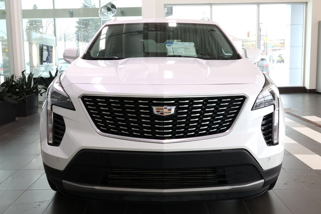 2021 Cadillac XT4 in Montreal, Quebec - 9 - w1024h768px