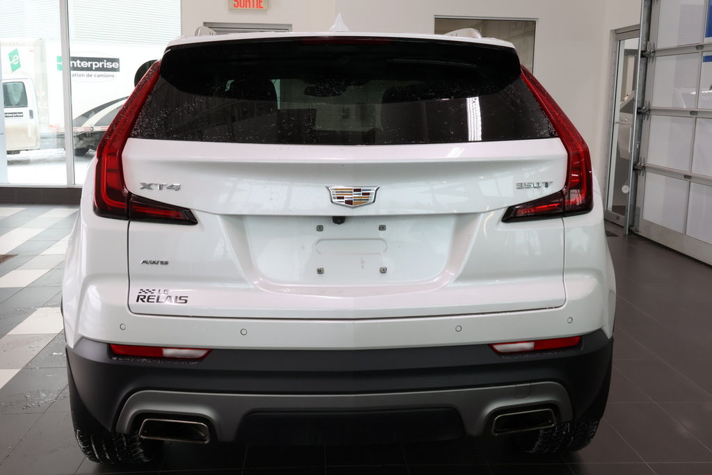 2021 Cadillac XT4 in Montreal, Quebec - 24 - w1024h768px