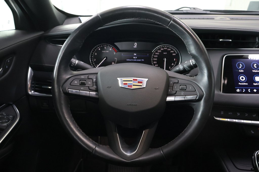 Cadillac XT4 AWD LUXURY 2022 à Montréal, Québec - 10 - w1024h768px