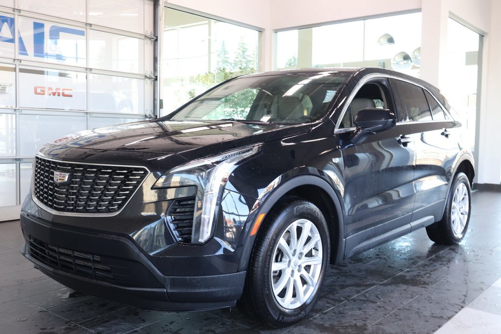 Cadillac XT4 AWD LUXURY CERTIFIÉ 2.0L TURBO 2022 à Montréal, Québec - 1 - w1024h768px