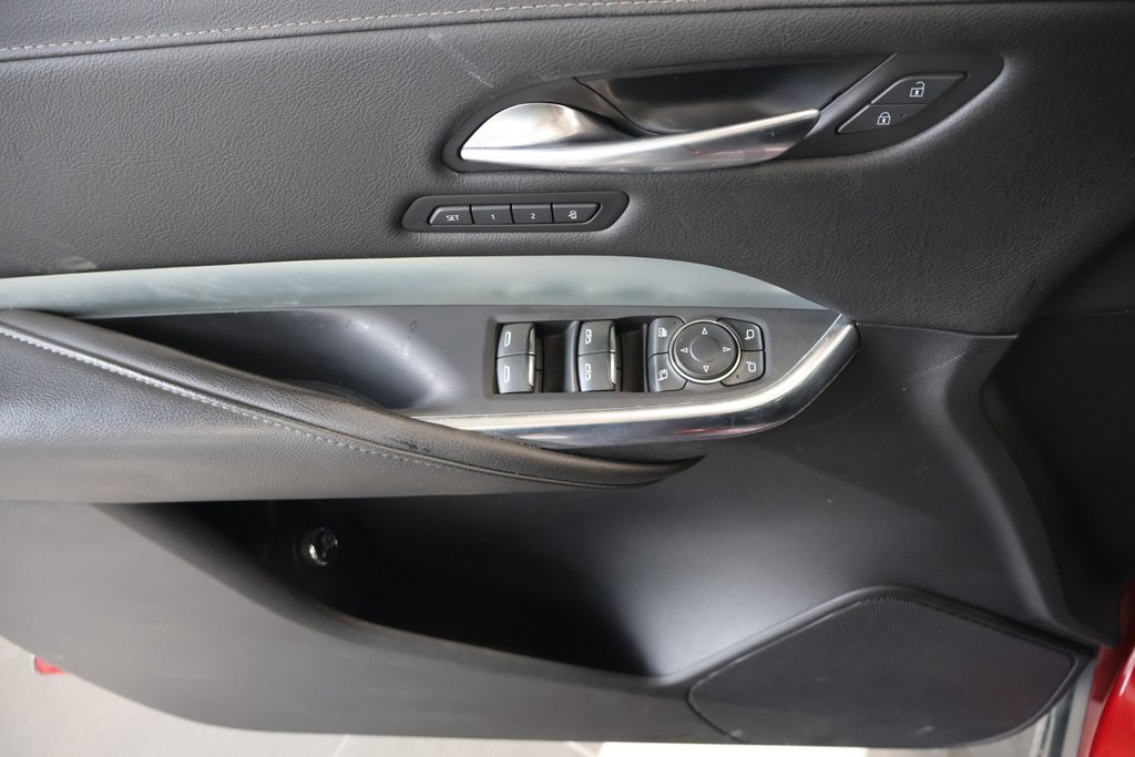 2022 Cadillac XT4 in Montreal, Quebec - 19 - w1024h768px