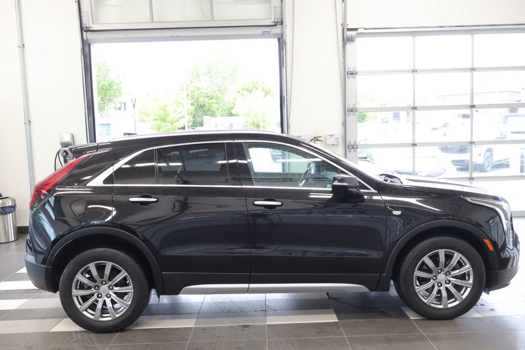2022 Cadillac XT4 in Montreal, Quebec - 25 - w1024h768px