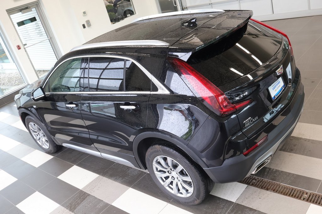 2022 Cadillac XT4 in Montreal, Quebec - 23 - w1024h768px