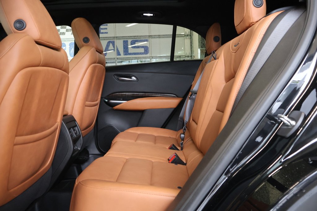 2022 Cadillac XT4 in Montreal, Quebec - 21 - w1024h768px