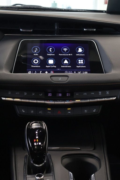 2022 Cadillac XT4 in Montreal, Quebec - 5 - w1024h768px