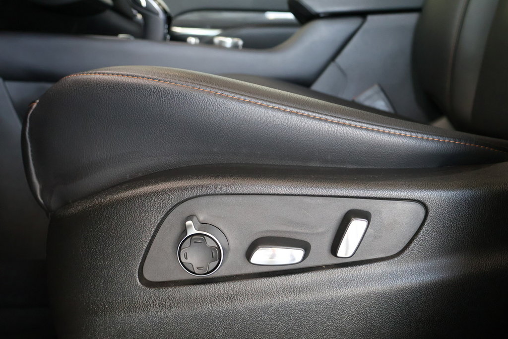 2023 Cadillac XT4 in Montreal, Quebec - 7 - w1024h768px