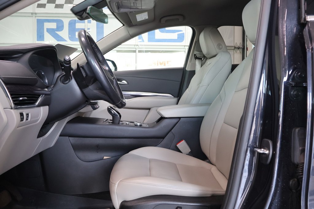 Cadillac XT4  2023 à Montréal, Québec - 2 - w1024h768px