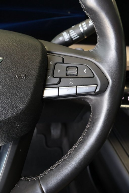 Cadillac XT4  2024 à Montréal, Québec - 13 - w1024h768px