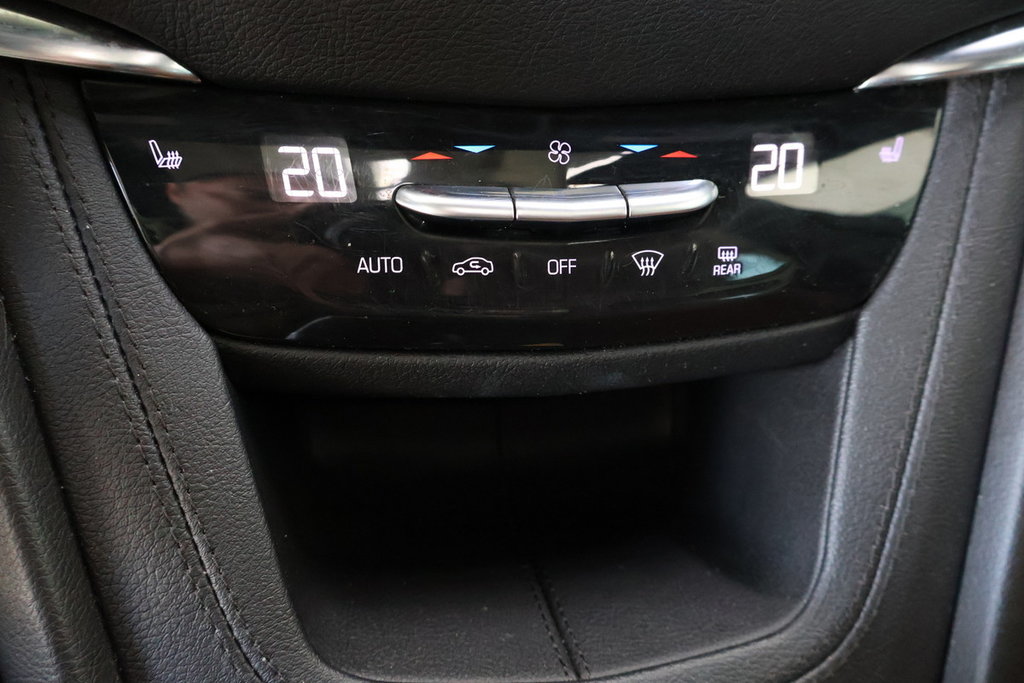 Cadillac XT5  2021 à Montréal, Québec - 18 - w1024h768px