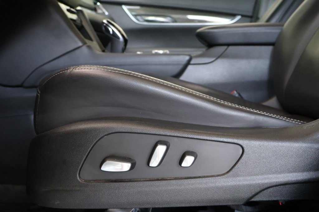 Cadillac XT5 AWD SPORT CERTIFIÉ INSPECTÉ TOIT PANO 2021 à Montréal, Québec - 7 - w1024h768px