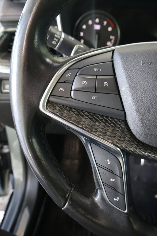 Cadillac XT5 AWD SPORT CERTIFIÉ INSPECTÉ TOIT PANO 2021 à Montréal, Québec - 13 - w1024h768px